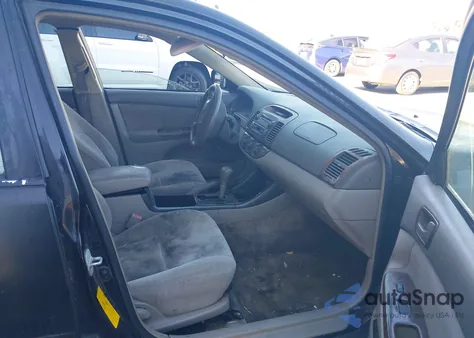 2003 Toyota Camry Le из США, поврежденный, VIN JTDBE30K230159720